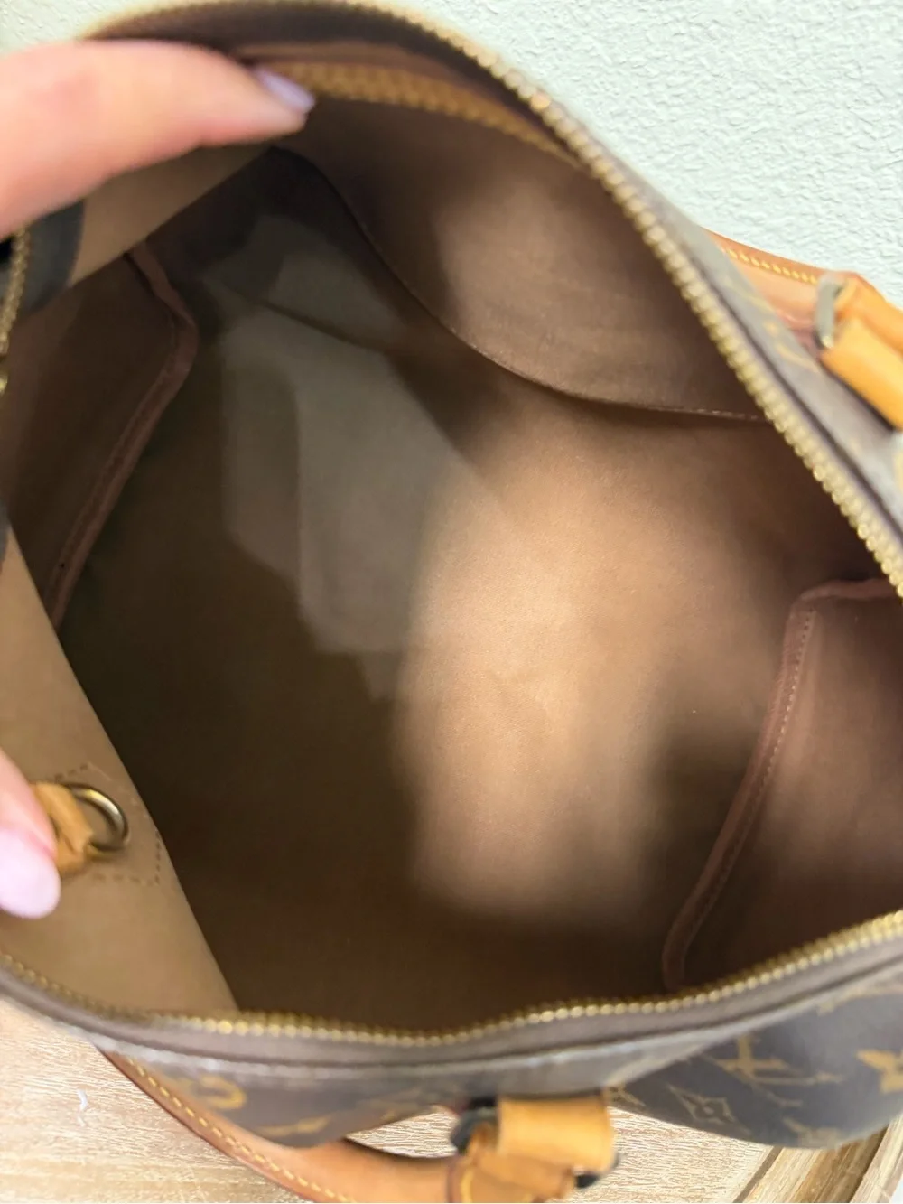 Louis Vuitton Monogram Speedy 30